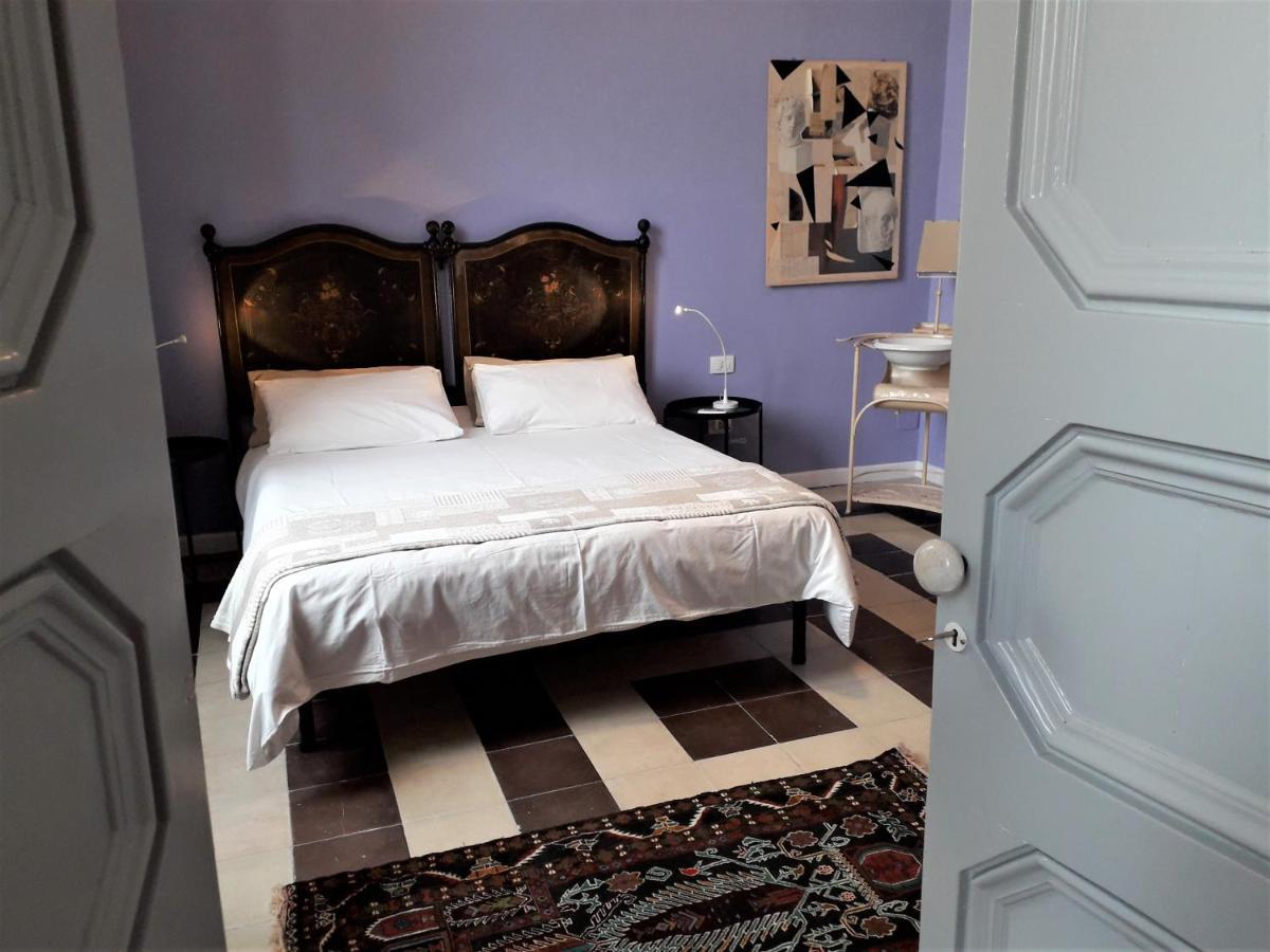 I Templari B&B Self-Contained ブリンディジ エクステリア 写真