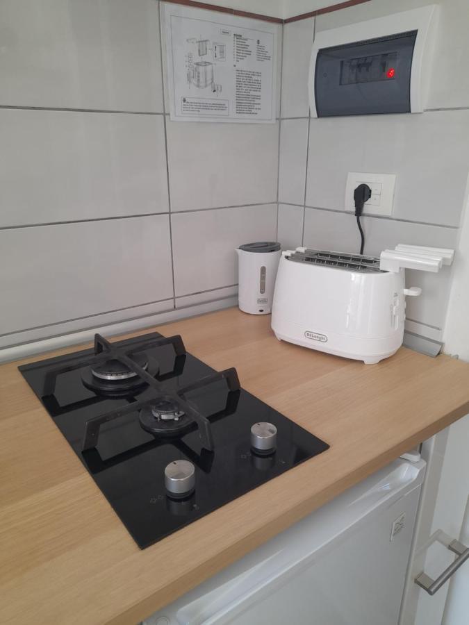 I Templari B&B Self-Contained ブリンディジ エクステリア 写真